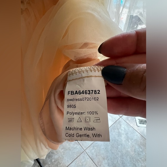 Maternity Tulle Dress - Picture 5 of 6